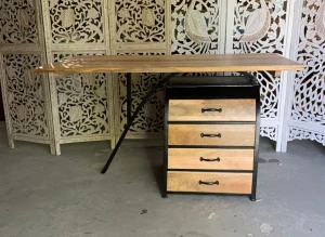 Loftowe biurko drewniane 62