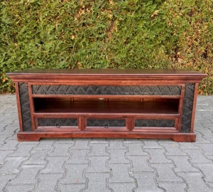 Indyjska drewniana komoda RTV ARANI 332